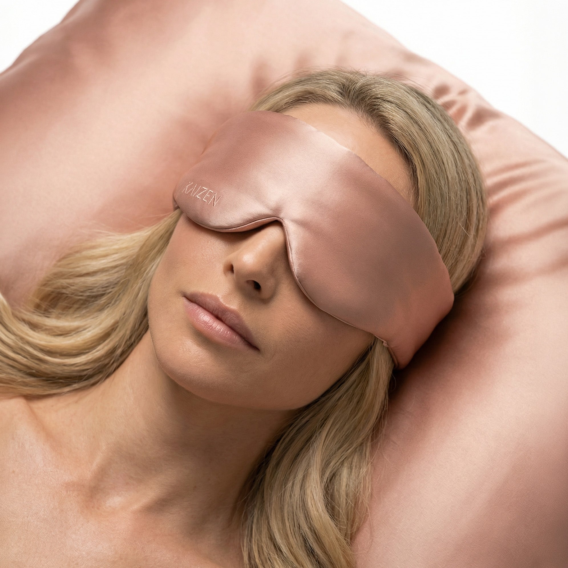 Hyaluronic Acid Pillowcase